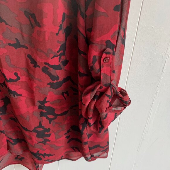 Ladies Red Camo Blouse - Picture 5 of 7